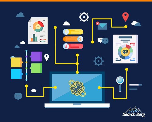 infographics surrounding a laptop with a backlink icon